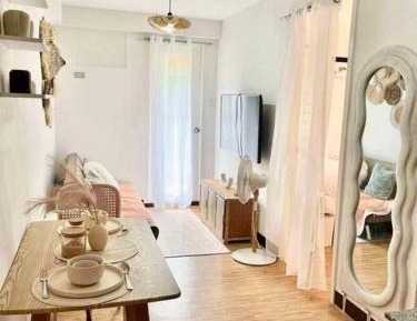 One-Bedroom Apartment with Balcony