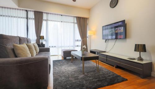 One-Bedroom Deluxe Apartment