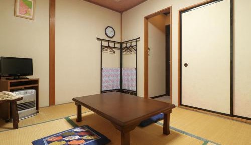 Japanese-Style Room