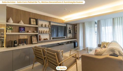 Apartment with Garden View