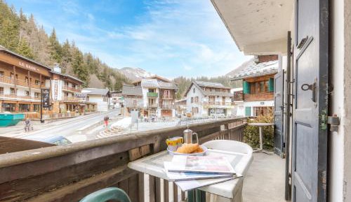 Apartment with Balcony