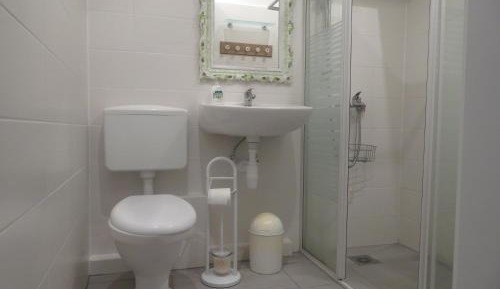 Quadruple Room with Bathroom
