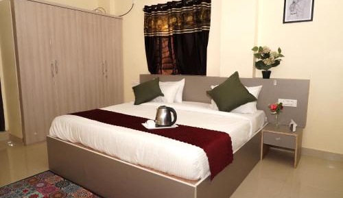 Deluxe Apartment