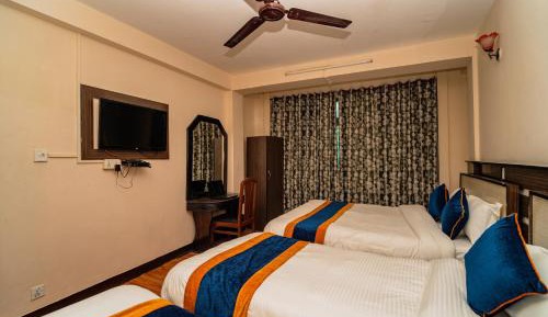 Triple Room with Private Bathroom