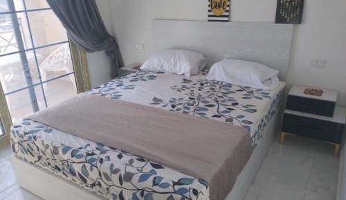 One-Bedroom Apartment with Sea View and Terrace