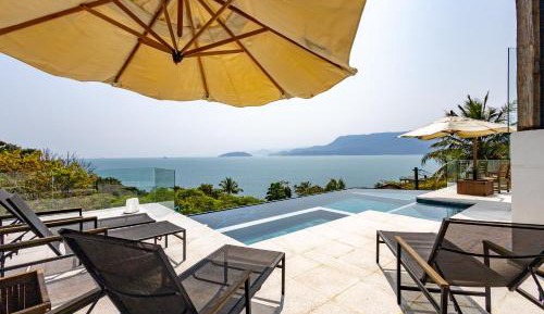 Villa with Sea View