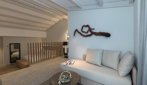 Superior Double Room with Extra Bed (2 Adults + 1 Child)