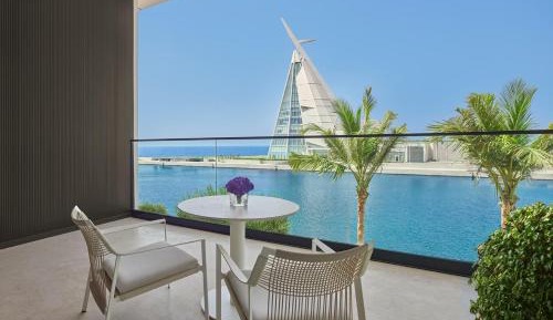 Deluxe King Room with Terrace and Sea View