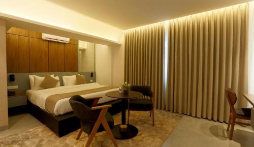 Superior King Room
