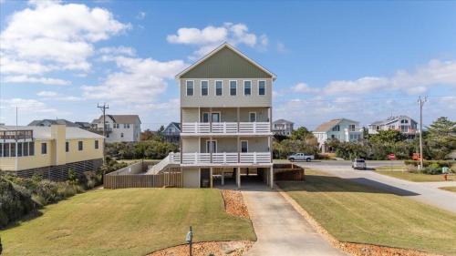 Four-Bedroom Holiday Home