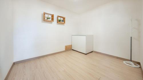 Studio 1
