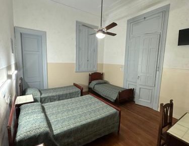 Quadruple Room with Private Bathroom