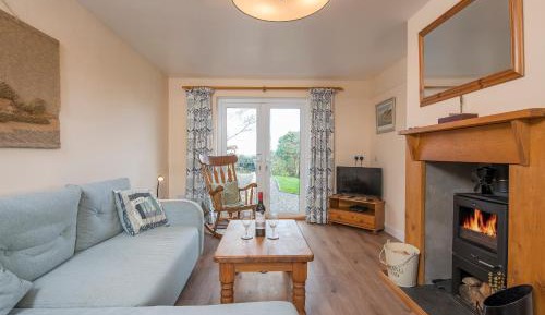 Two-Bedroom Holiday Home