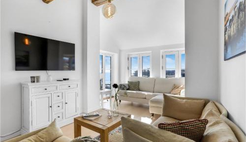 Two-Bedroom Holiday Home