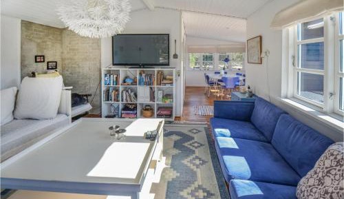 Three-Bedroom Holiday Home 