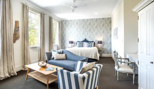 Lighthouse Suite