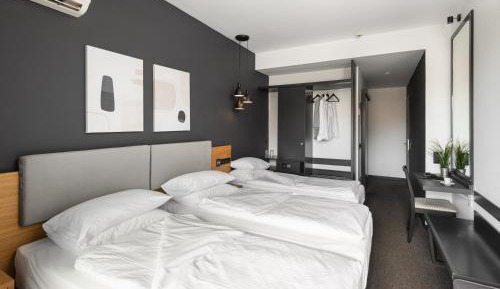 Superior Room + Extra Bed