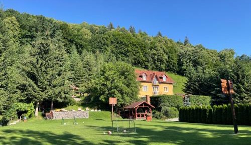 Superior Chalet
