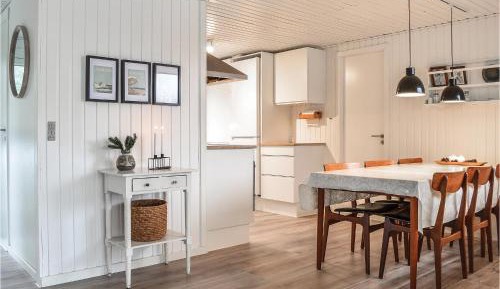 Four-Bedroom Holiday Home