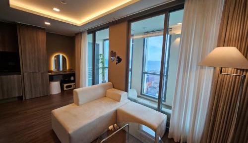 Premier Ocean View