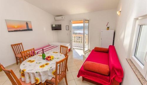 One-Bedroom Apartment - First Floor