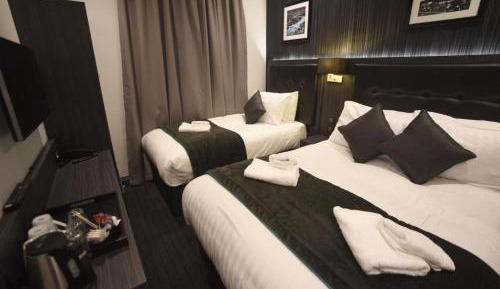 Double Room with Extra Bed