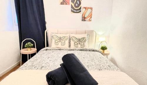 Double Room with Shared Bathroom