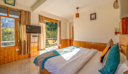 King Room with Mountain View
