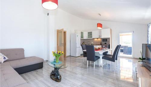 Four-Bedroom Holiday Home
