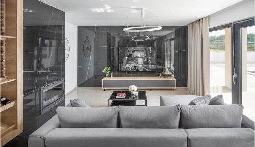 Four-Bedroom Vacation Home