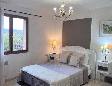 Double Room with Mountain View