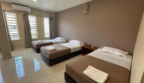 Triple Room with Private Bathroom