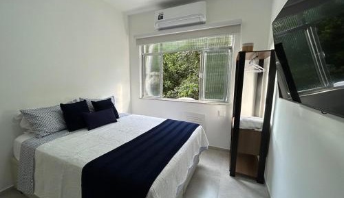 Apartment with Garden View