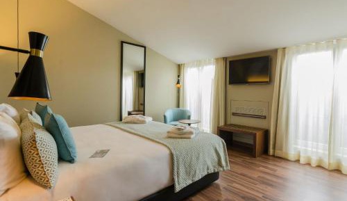 Suite (2 Adults)
