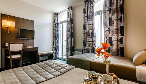 Twin Room with Balcony