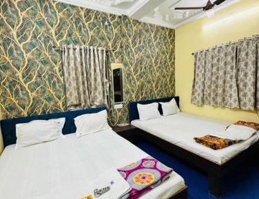 Superior Queen Room with Two Queen Beds