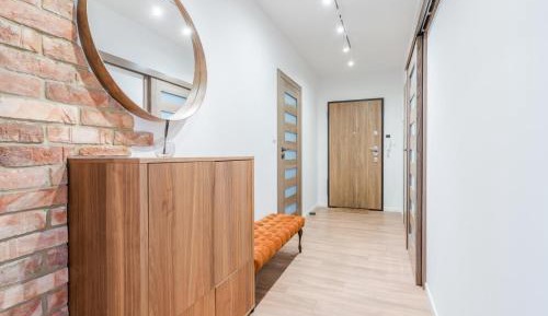 Superior One-Bedroom Apartment with Balcony