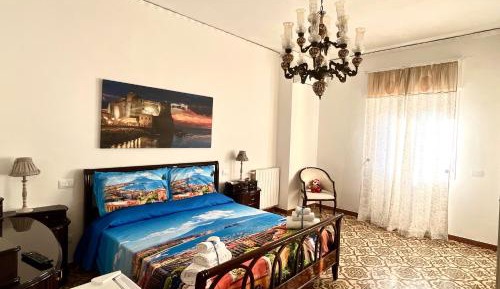 Three-Bedroom Deluxe Apartment