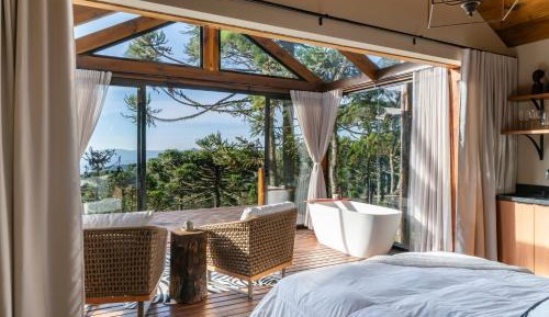 King Room with Mountain View