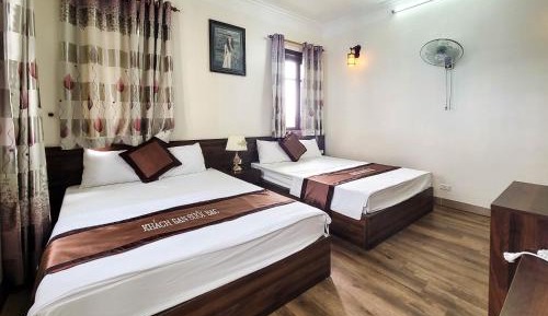 Deluxe Queen Room with Two Queen Beds