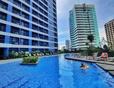 Apartment with View and Balcony
