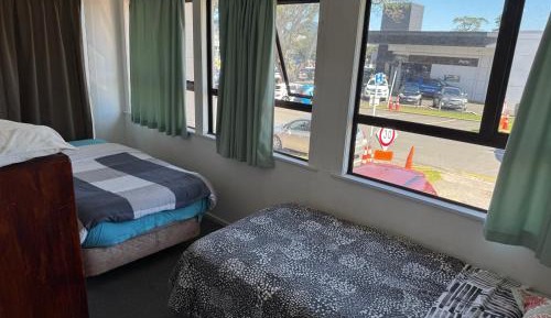 Standard Twin Room with Shared Bathroom