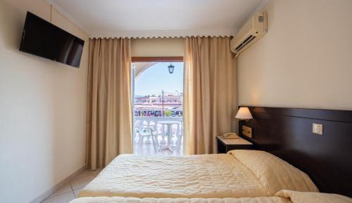 Double Room with Pool View