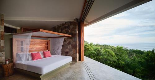 Bungalow - Beach Front