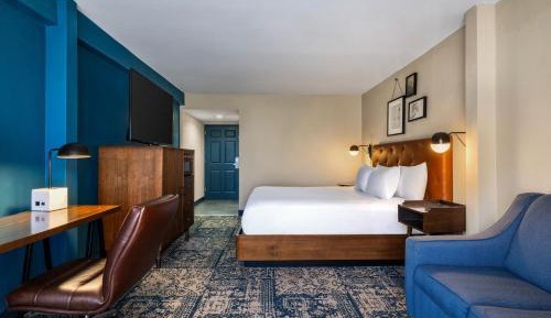 Guest room, 1 King, Sofa bed