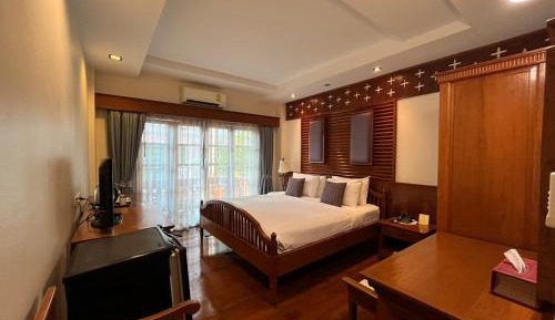 Deluxe Double Room with Balcony