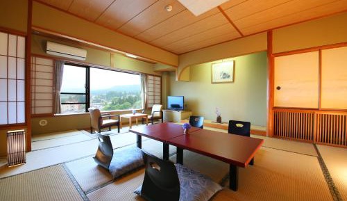 Japanese-Style Room