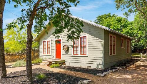 Two-Bedroom Holiday Home