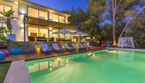 Four-Bedroom Villa