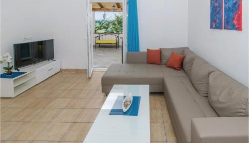Two-Bedroom Holiday Home